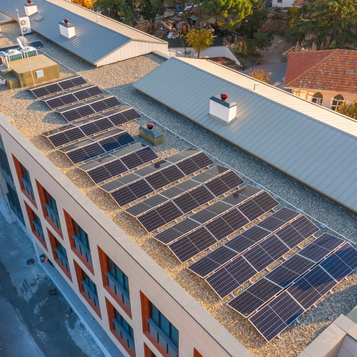 BURHAN FELEK ANADOLU LİSESİ