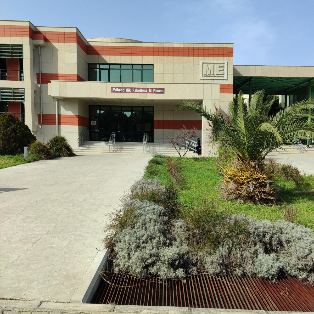 İZMİR YÜKSEK TEKNOLOJİ ENSTİTÜSÜ