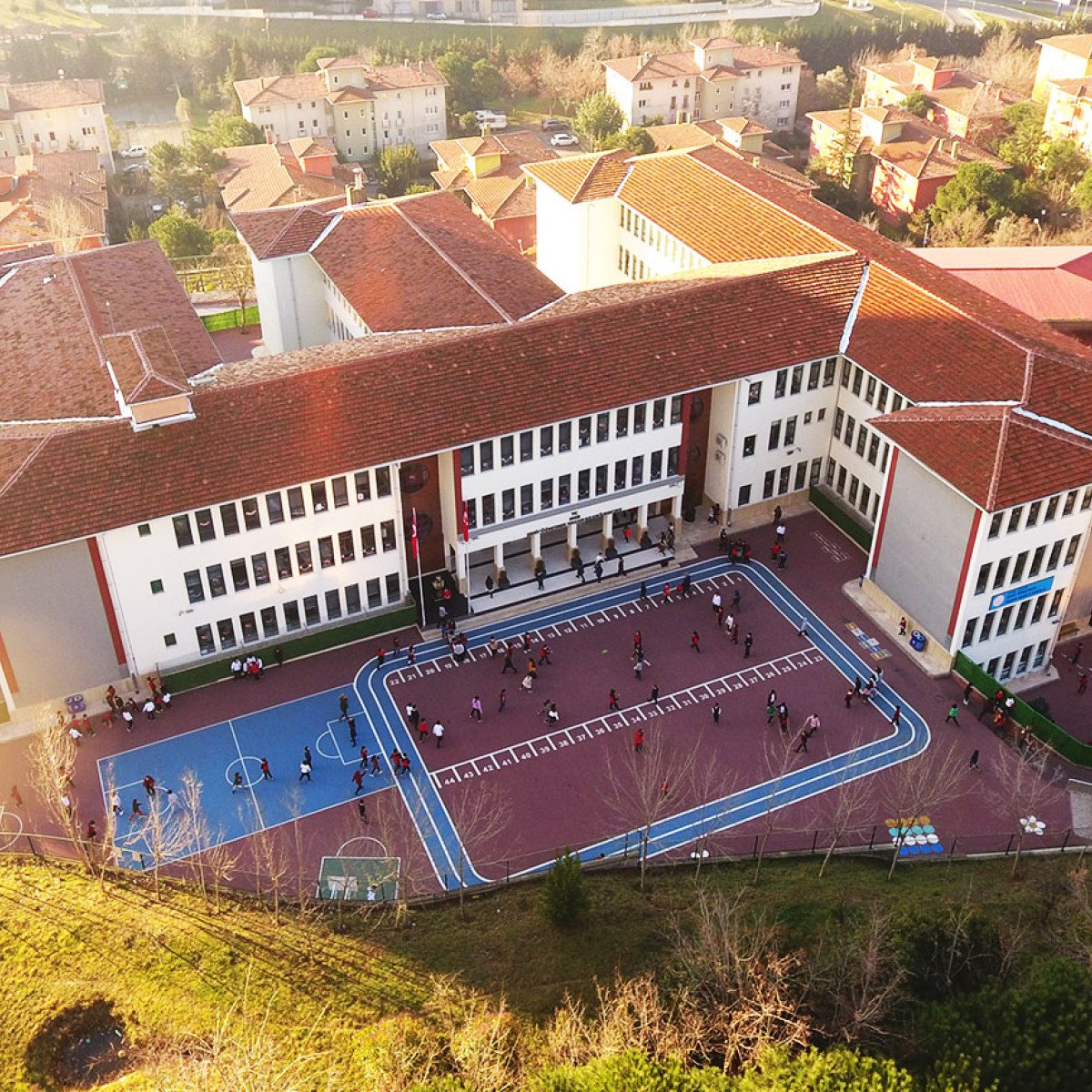 Ataşehir Şehit Öğretmen Hasan Akan İlköğretim Okulu