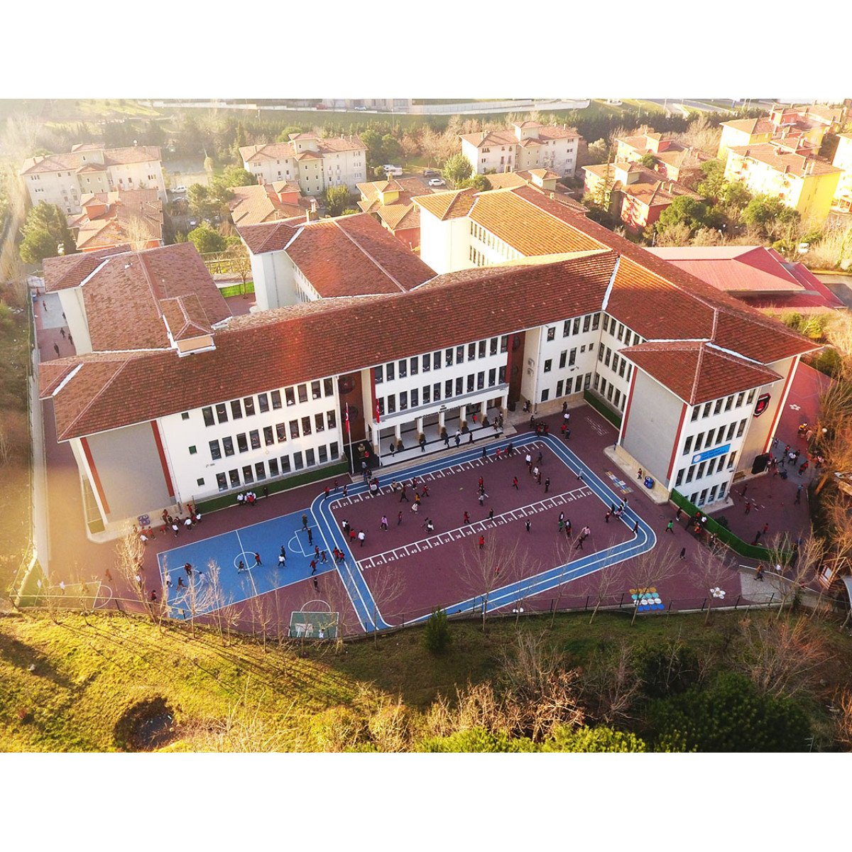 Ataşehir Şehit Öğretmen Hasan Akan İlköğretim Okulu