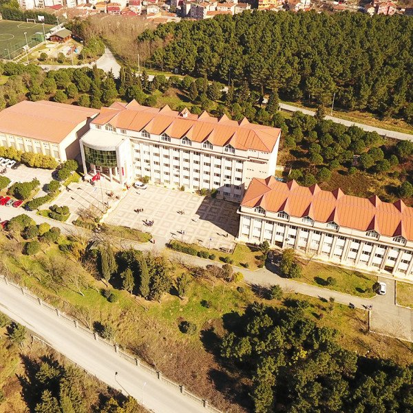 Şişli Mehmet Rıfat Evyap Lisesi