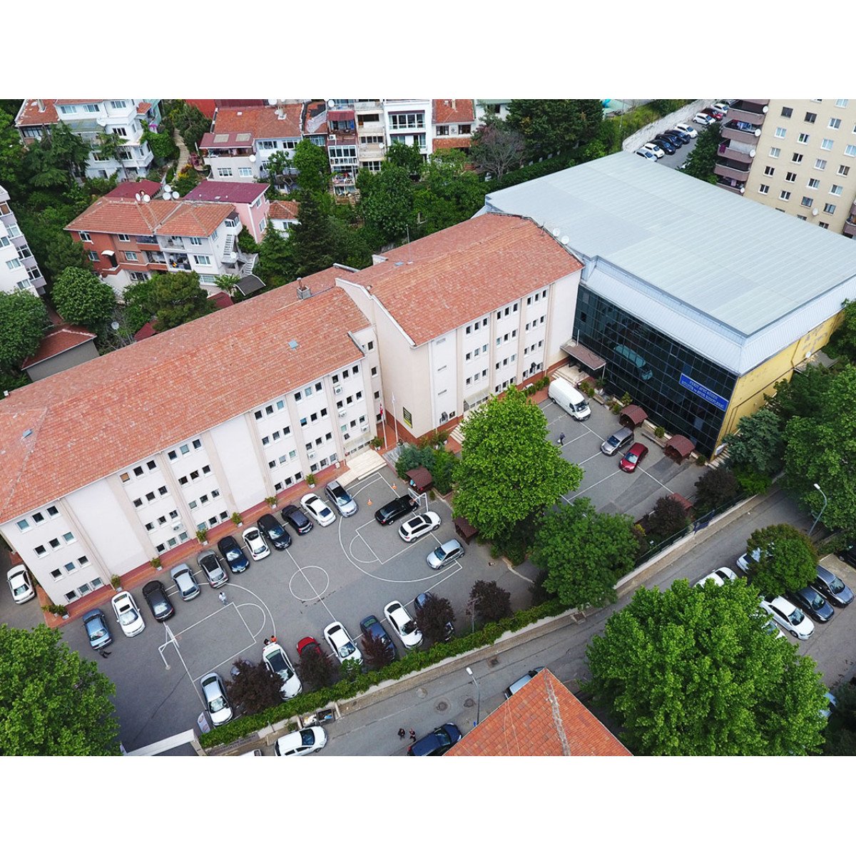 Hüseyin Avni Sözen Anadolu Lisesi