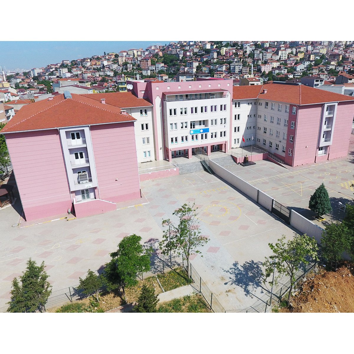 50. Yıl Besim Kadırgan İlköğretim Okulu