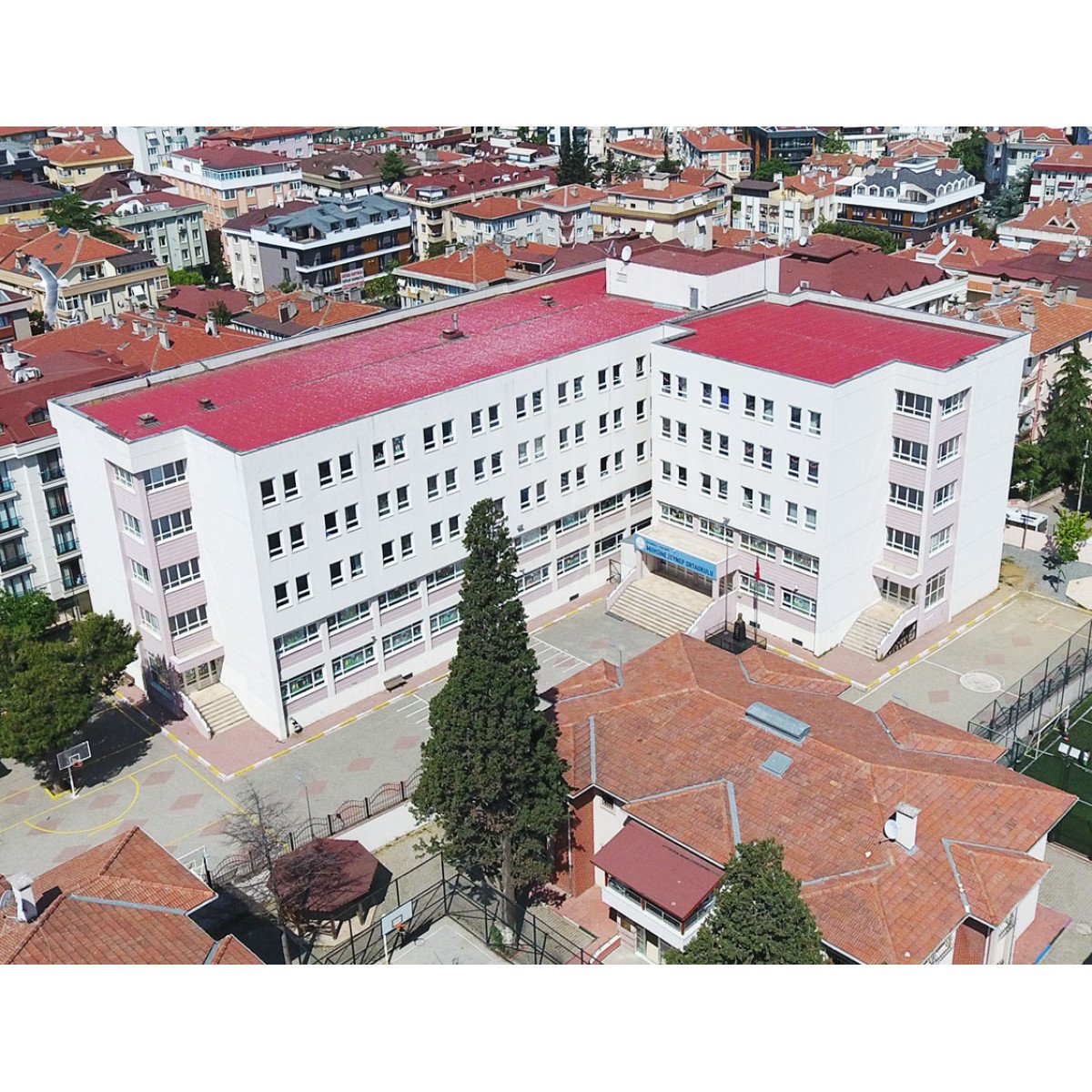 Muhsine Zeynep İlköğretim Okulu