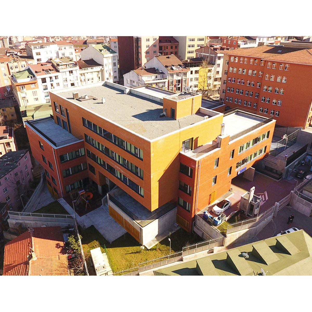 Kağıthane Zuhal İlköğretim Okulu